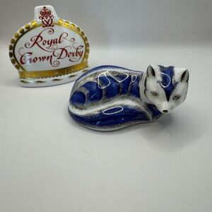 Royal Crown Derby Platinum Arctic Fox Figurine